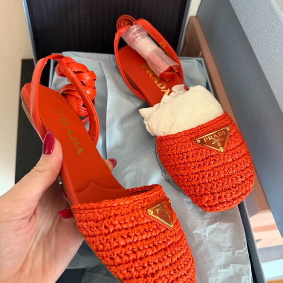 NWT Prada Flat Sandals Orange Crochet Raffia Ankle Lace Strap Sz 35 - Picture 6 of 7